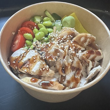 Poke chicken teriyaki 500g (Pondělí - Pátek) Poke chicken teriyaki 500g (Pondělí - Pátek)